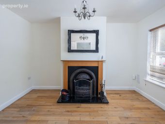 3 An R&eacute;ile&aacute;n, C&uacute;l &Aacute;rd, Carrigtwohill, Co. Cork - Image 5