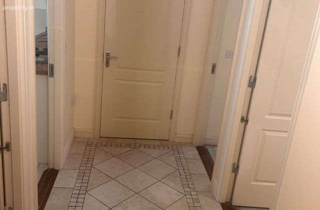 Apartment 3, Eaton Way, Rathcoole, Co. Dublin - Click to view photos