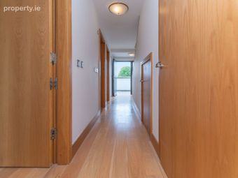 Apartment 9, Crescent Villas, Taylor's Hill, Co. Galway - Image 4