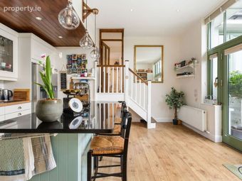 Short Term 1 Year Only - Pergola Cottage, Barchuillia Commons, Kilmacanoge A98 H362, Bray, Co. Wicklow - Image 4