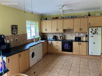 8 Cois Na Habhainn, Abbeyknockmoy, Co. Galway - Image 5