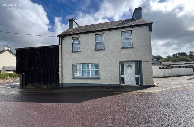 East End, Ballydehob, Ballydehob, Co. Cork - Click to view photos