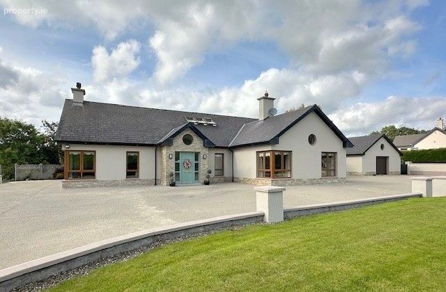 Knockinure, Borrisoleigh, Borrisoleigh, Co. Tipperary - Click to view photos