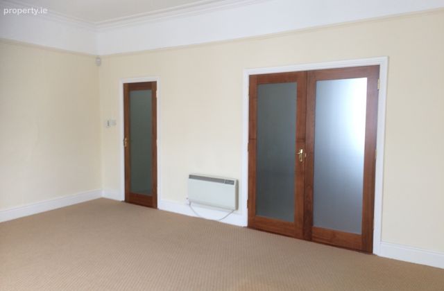 Parnell Street, Clonmel, Co. Tipperary - Click to view photos
