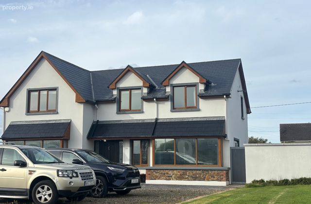 Ballybunion, Ballybunion, Co. Kerry - Click to view photos