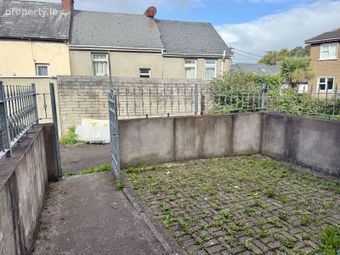 Maria Villas, 98 Street, Cork City Centre, Co. Cork - Image 2
