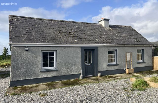 Rushestown, Newbridge, Ballinasloe, Co. Galway - Click to view photos