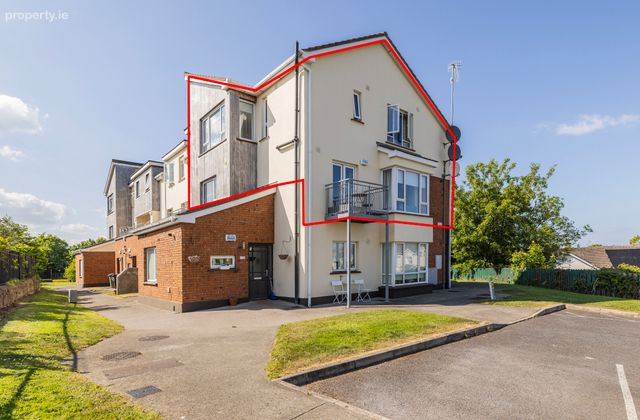 112 Castleland Court, Balbriggan, Co. Dublin, Balbriggan, Co. Dublin - Click to view photos