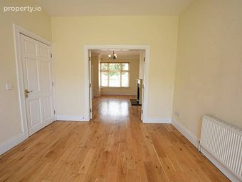 114 Kilbrody, Mount Oval Village, Rochestown, Co. Cork - Image 4
