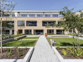 1 Bed, Upper Kilmacud Road, Stillorgan, Co. Dublin - Image 2