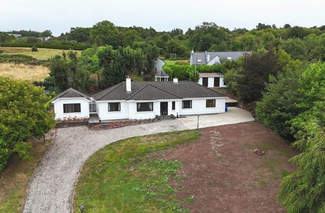 Ballintlea South, Cratloe, Co. Clare, Cratloe, Co. Clare - Click to view photos