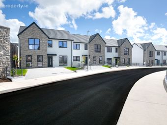 Four Bed Semi Detached, Lakeview, Castleredmond, Midleton, Co. Cork, Midleton, Co. Cork - Image 2