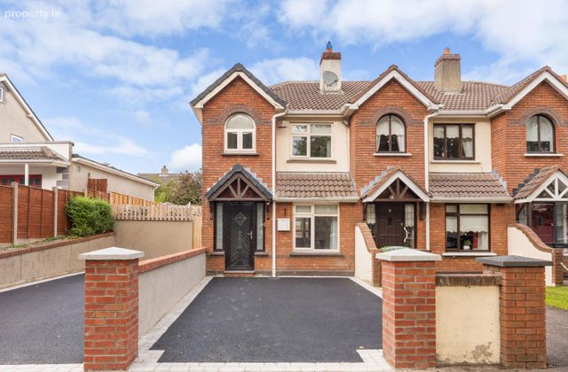 8a Castlefield Way, Dublin 16, Knocklyon, Dublin 16 - Click to view photos
