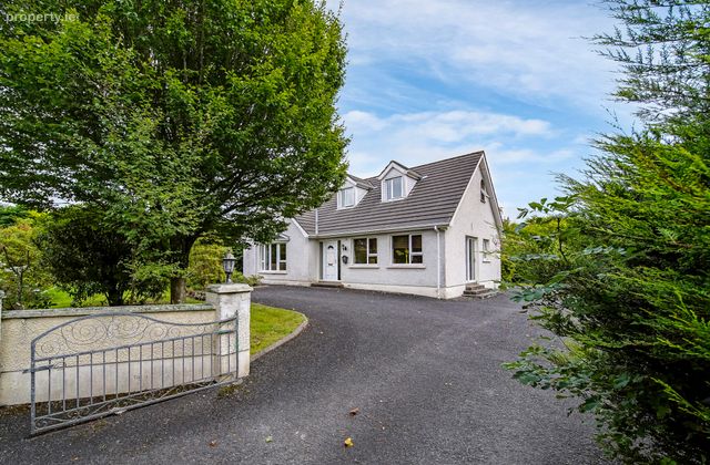 Erin's Cottage, College Farm Road, Letterkenny, Co. Donegal, Letterkenny, Co. Donegal - Click to view photos