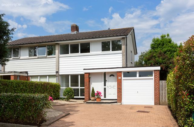 64 Cabinteely Avenue, Cabinteely, Dublin 18, Cabinteely, Dublin 18 - Click to view photos