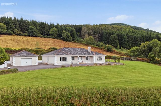 Kilmacomma, Clonmel, Co. Waterford, Clonmel, Co. Tipperary - Click to view photos