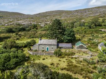 Lucy's Farmhouse, Gloun, Schull, Dunmanus, Co. Cork - Image 4