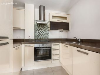 Apartment 2, Ardavon Hall, Hazelbrook Square, Churchtown, Dublin 14 - Image 4