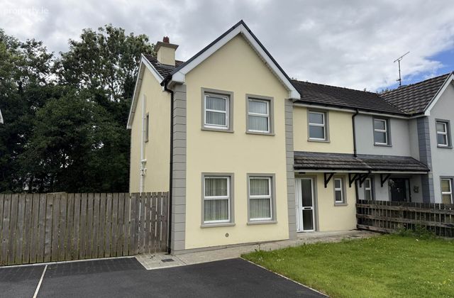 17 R&aacute;s Na Mhuillinn, Carrigans, Lifford, Co. Donegal, Carrigans, Co. Donegal - Click to view photos