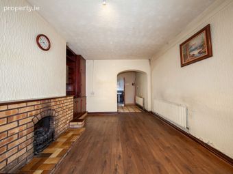 9 Magennis Square, Townsend Street, Dublin 2, Dublin 2 - Image 4