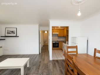 Apartment 16, Whitehall Square, Walkinstown, Dublin 12 - Image 4