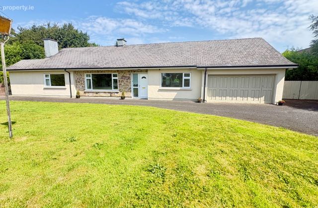 Brook Lawn, Ballymahon Road, Grange South, Mullingar, Co. Westmeath - Click to view photos