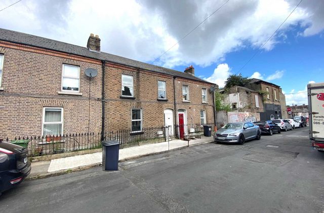 Emerald Street, Dublin 1 [house share], Dublin 1 - Click to view photos