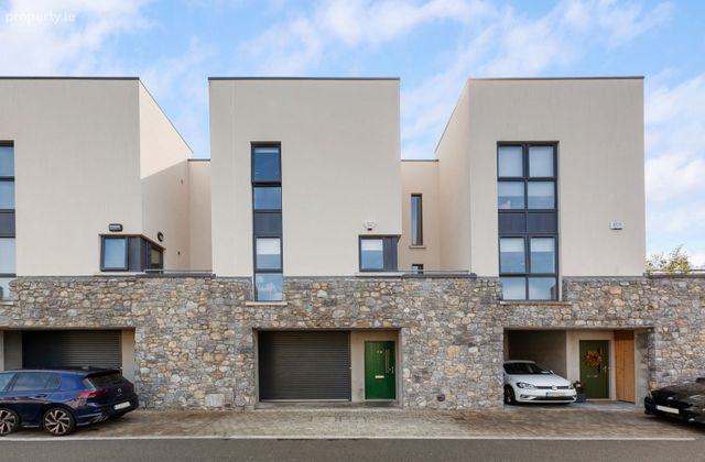 18 Park House, Baldoyle, Dublin 13 - Click to view photos
