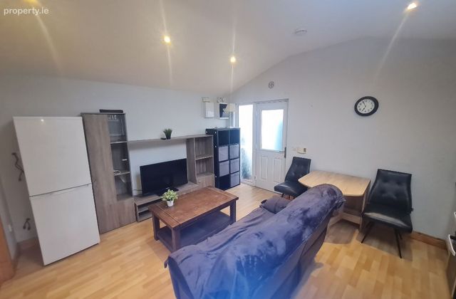 Kilmore Road, Beaumont, Dublin 9 - Click to view photos