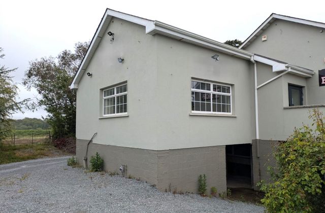 Commercial Unit, Wellingtonbridge, Co. Wexford - Click to view photos