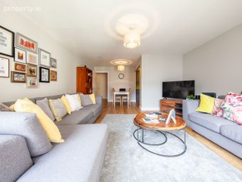 Apt 273, Block E, Castleforbes Square, IFSC, Dublin 1 - Image 3