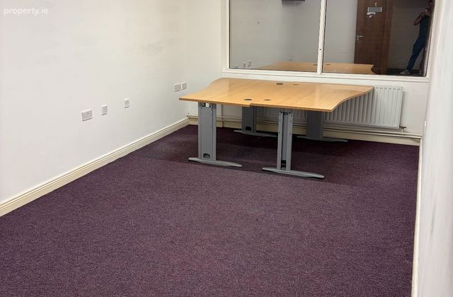 Unit 106 Lagan Road, Dublin Industrial Estate, Dublin 11, Glasnevin, Dublin 11 - Click to view photos