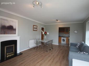 74 Temple Lawns, Santry, Dublin 9 - Image 4