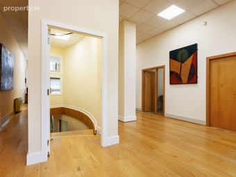 1b Malt House Square, Bow Street, Smithfield, Dublin 7 - Image 3