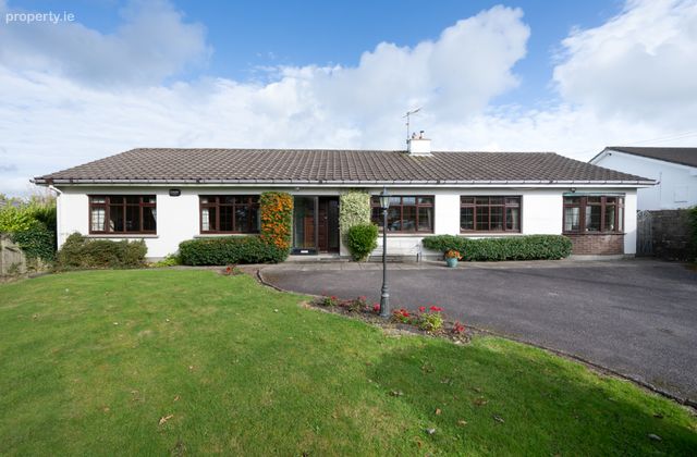 Kenilworth, Moneygurney, Douglas, Cork, Douglas, Co. Cork - Click to view photos