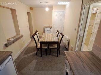 65 Collins Avenue, Dublin 9, Donnycarney, Dublin 9 - Image 2