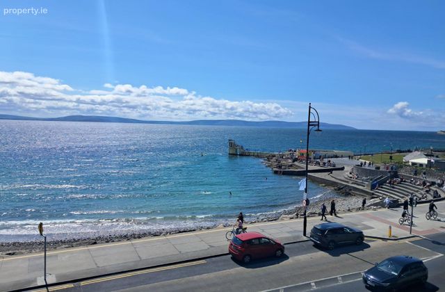 Ocean Towers, Upper Salthill, Galway City Centre, Co. Galway - Click to view photos
