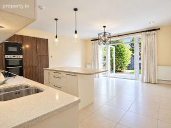 5 Brickfield Way, Honey Park, Dun Laoghaire, Co. Dublin - Image 4
