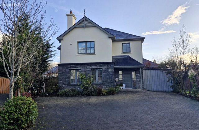 25 Oakwood Manor, Killowen, Kenmare, Kenmare, Co. Kerry - Click to view photos