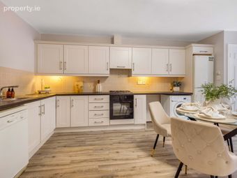 4 Manor Crest, Monaghan Town, Monaghan, Co. Monaghan - Image 3