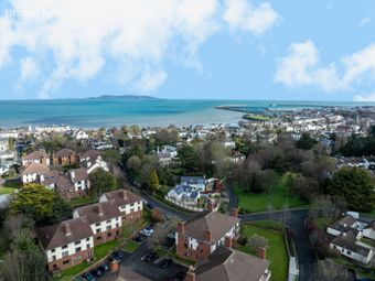 31 The Alders, Monkstown Valley, Monkstown, Co. Dublin - Image 2