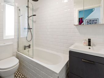 21 Saint Anne's Park, Shankill, Shankill, Dublin 18 - Image 5