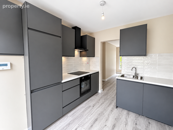 14 Woodford Meadows, Clondalkin, Dublin 22, Clondalkin, Dublin 22 - Image 4