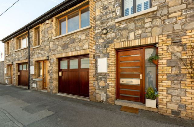 Fortescue Lane, Mountpleasant Avenue Lower, Ranelagh, Dublin 6 - Click to view photos