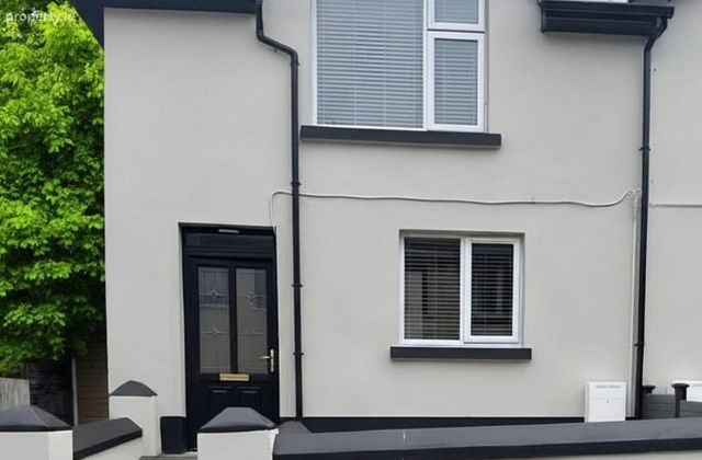 Moore Street, Loughrea, Co. Galway - Click to view photos