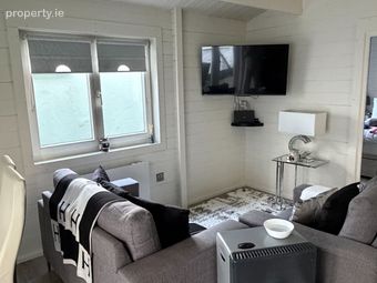 19 Oakwood Grove, Clondalkin Dublin 22, Clondalkin, Dublin 22 - Image 4