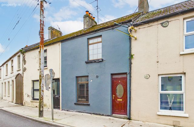 5 Kyle Terrace, Kickham Street, Thurles, Co. Tipperary, Thurles, Co. Tipperary - Click to view photos