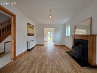 4 Carraig Breac, Drumshanbo, Drumshanbo, Co. Leitrim - Image 3