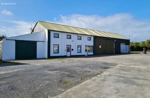 Old Creamery Curragh, Tullaroan, Co. Kilkenny - Click to view photos
