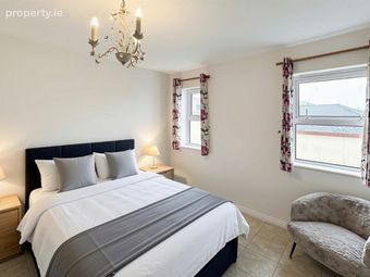 2 University Halls, Newcastle Road, Shantalla, Co. Galway - Image 3